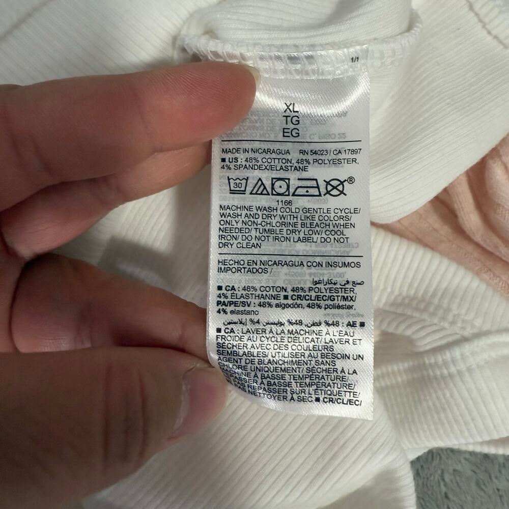 Old Navy Womens Casual Fitted Tank Top, White, XL - Picture 6 of 6
